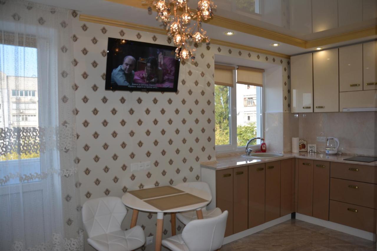 Apartaments on Preobrazhenskaya 8 Kropyvnytskyj Exteriör bild