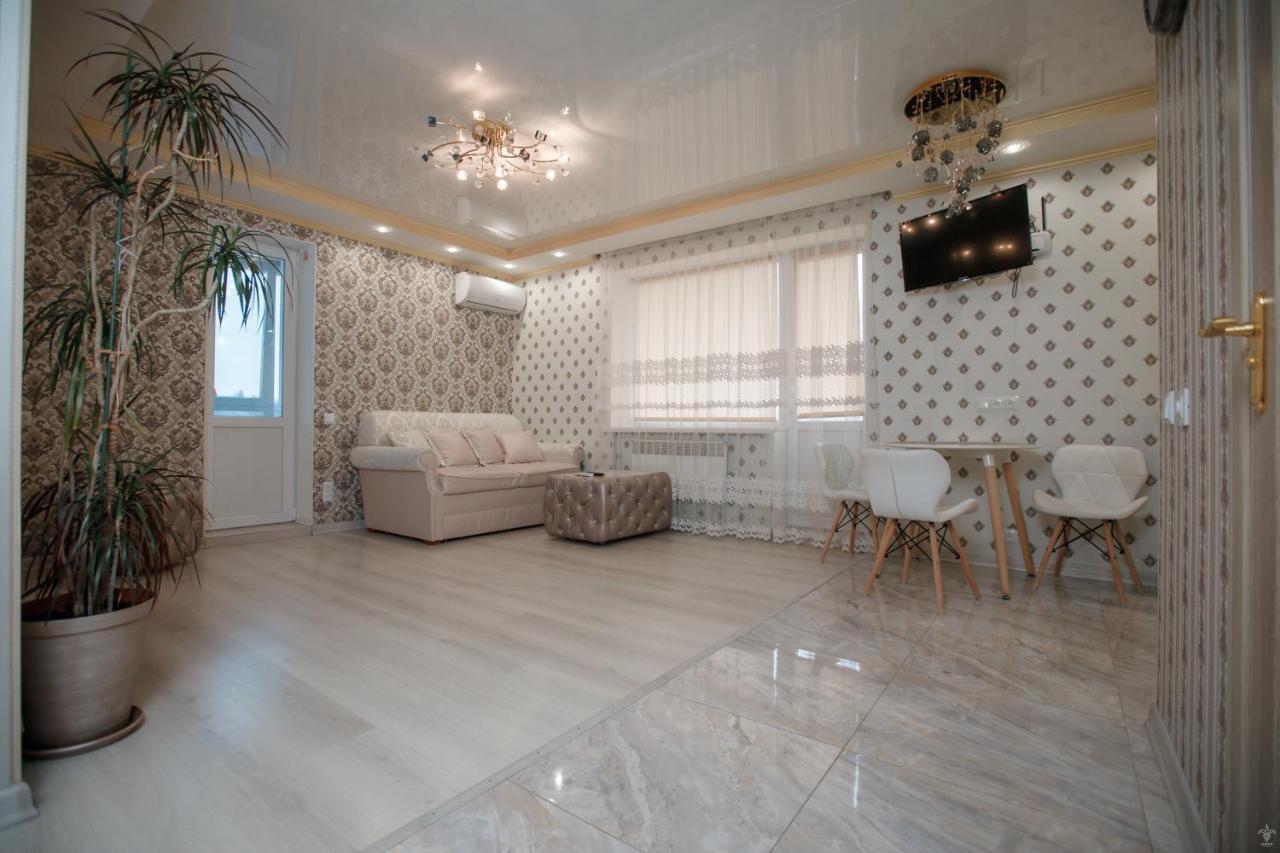Apartaments on Preobrazhenskaya 8 Kropyvnytskyj Exteriör bild